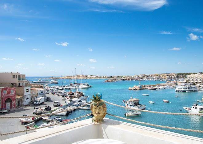 La terrazza sul porto vecchio