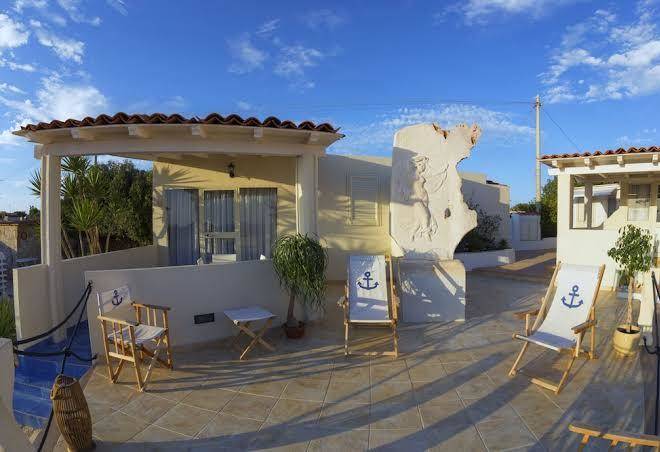 Residence blue marine