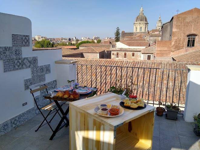 Bed book & breakfast landolina