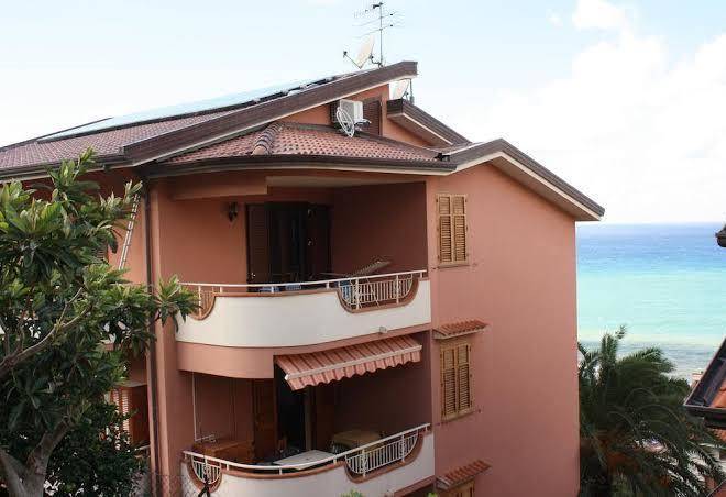 B&b ondazzurra gioiosa marea