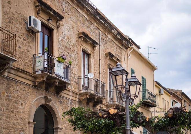 B&b the palace santo stefano di camastra