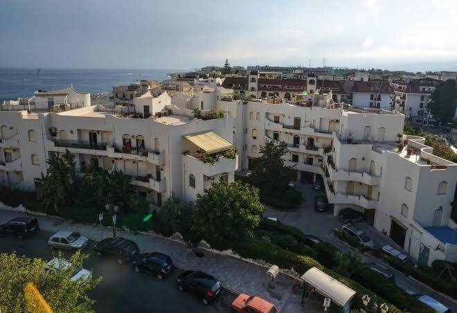 Giardini naxos holidays
