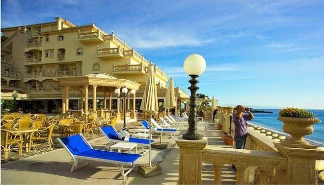 Hellenia yachting hotel giardini naxos