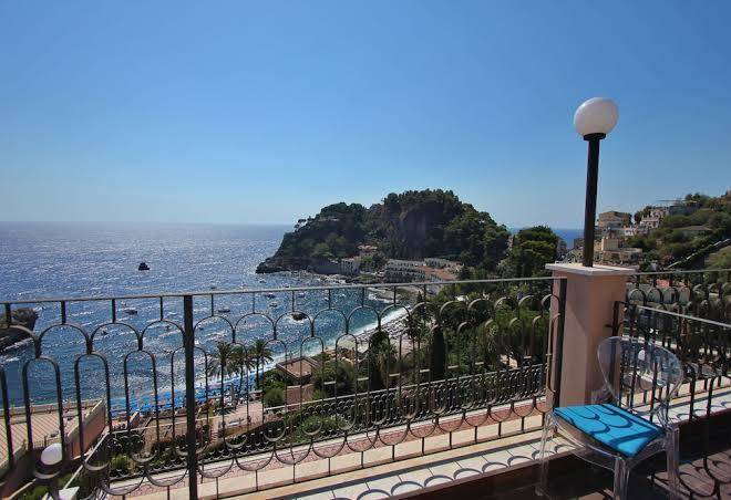 Hotel baia azzurra 4 stelle