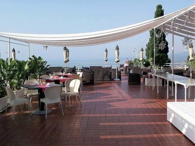 Hotel continental taormina