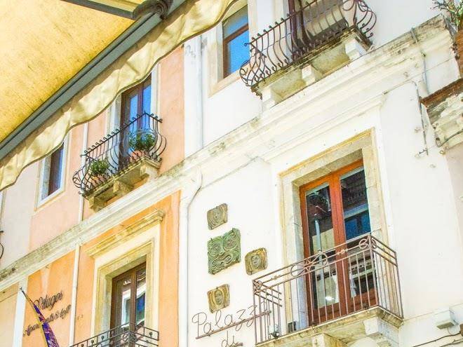 Palazzo di ferro taormina