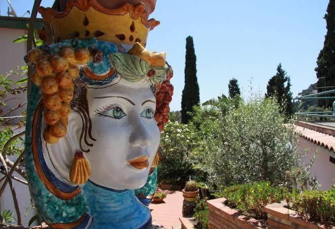 Taormina garden hotel
