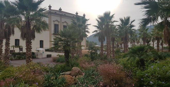 Cefalu' resort srl