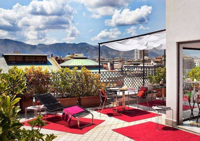 Hotel plaza opera