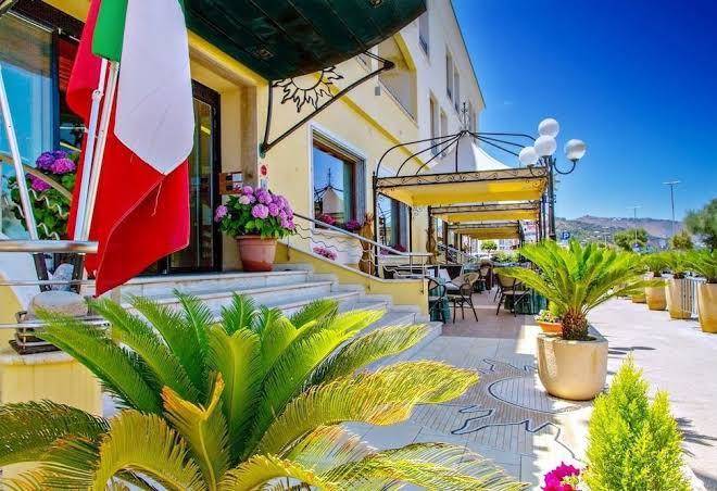 Hotel riva del sole cefalu'