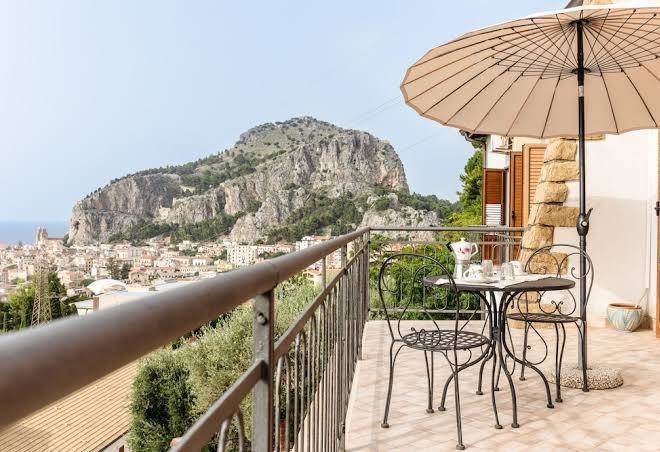 Terrazza di charme sul golfo di cefalu