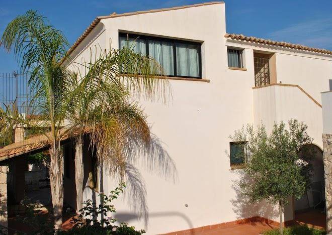 Fenicia relais