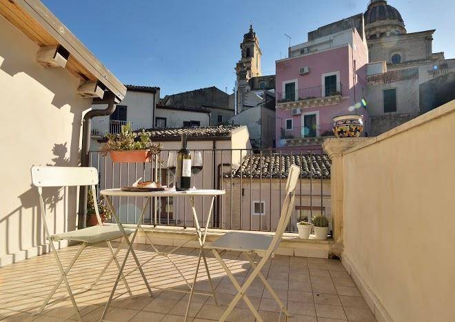 Le luci su ibla ospitalita con vista
