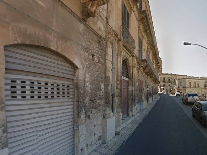 Palazzo San Giorgio Image