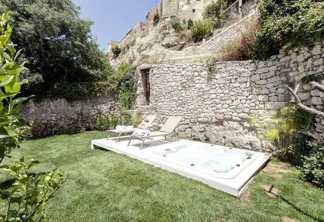 Relais & chateaux locanda don serafino historic boutique hotel