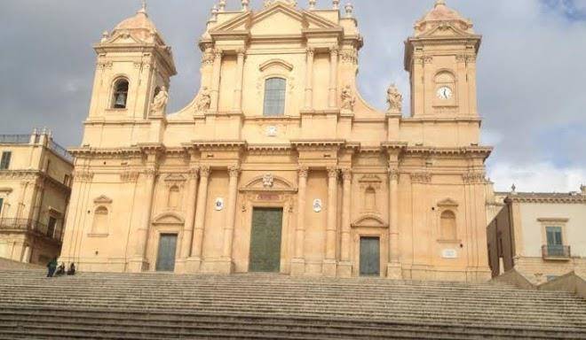 Noto holiday al duomo