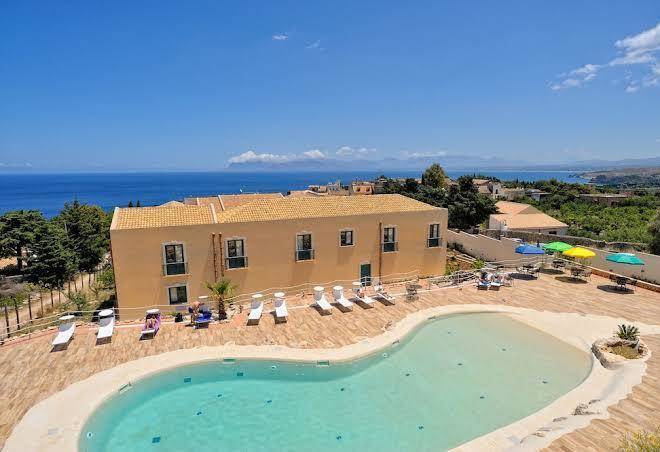Hotel baglio di scopello