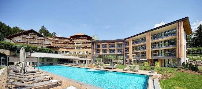 Alpine Spa Resort Viktoria Image