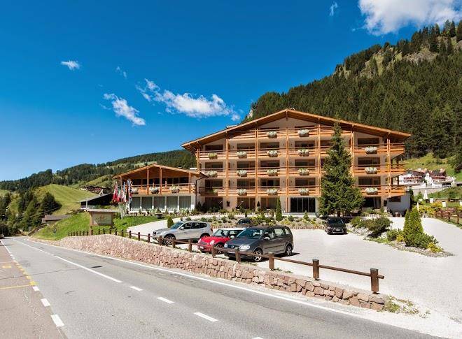 Arthotel Anterleghes Gardenahotels Image