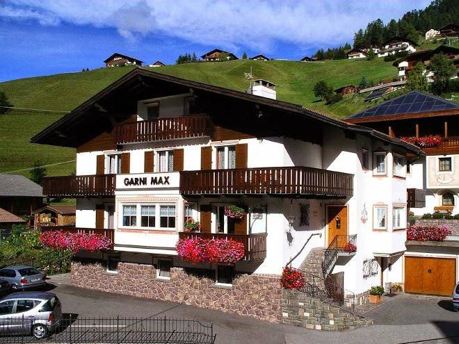 Garni hotel max