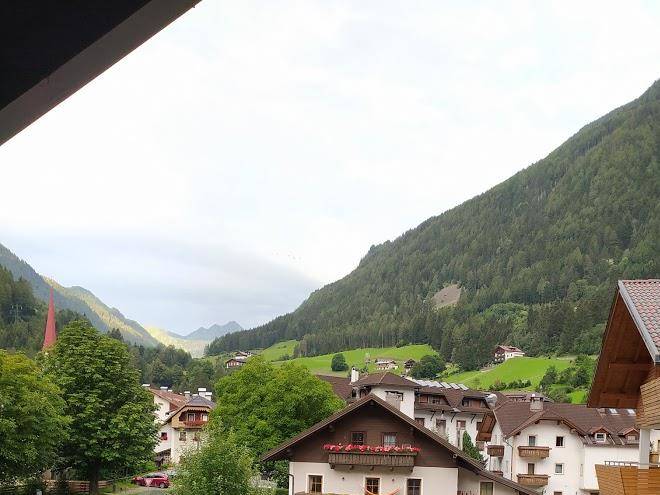 Garni Niederbrunner Image