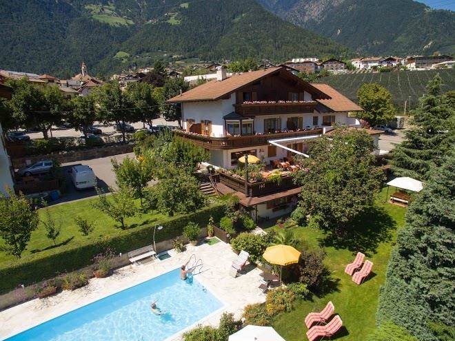 Garni Schonbrunn Image