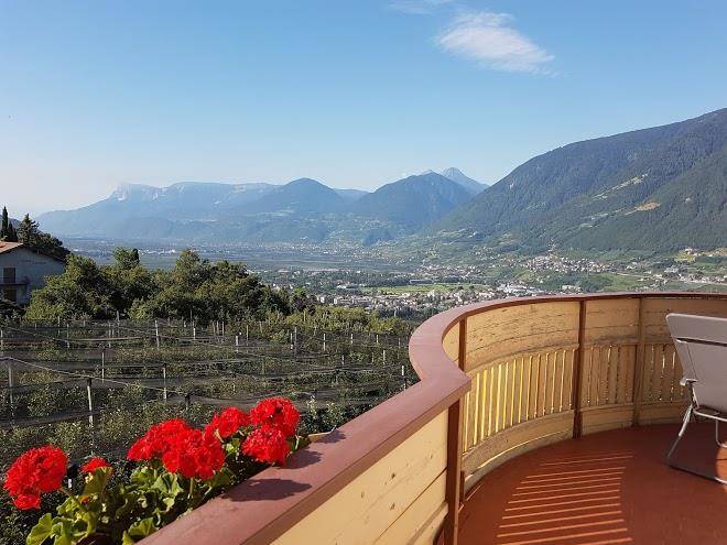 Garni Walburg Des Raffl Andreas Image