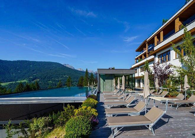 Hotel alpen tesitin