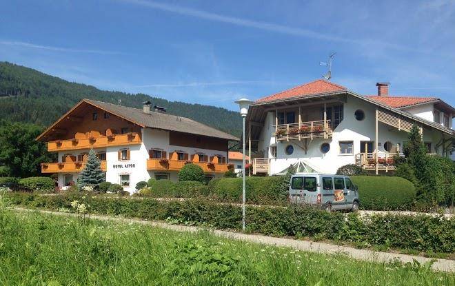 Hotel astor fam mayr