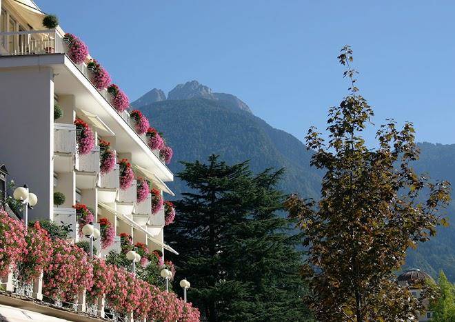 Hotel aurora