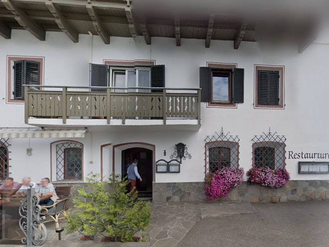 Straserhof