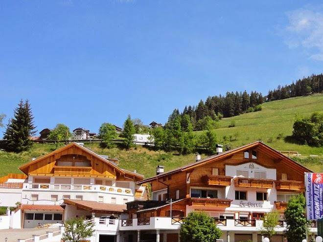 Hotel La Bronta Image