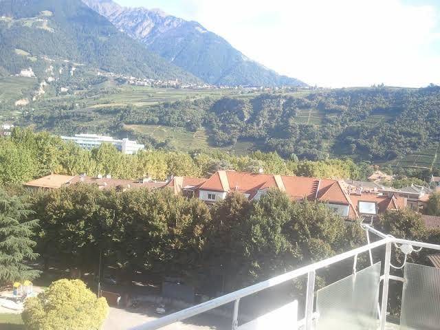 Hotel Lux Garni Image