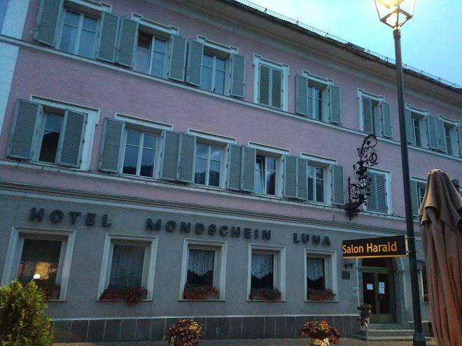 Hotel mondschein snc