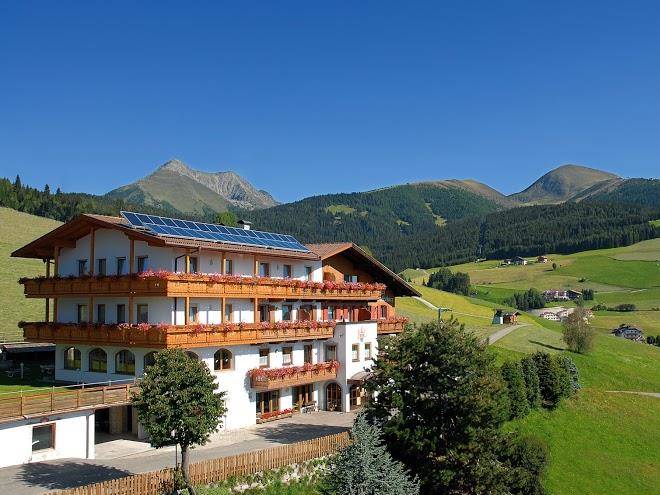 Hotel Oberlechner Image