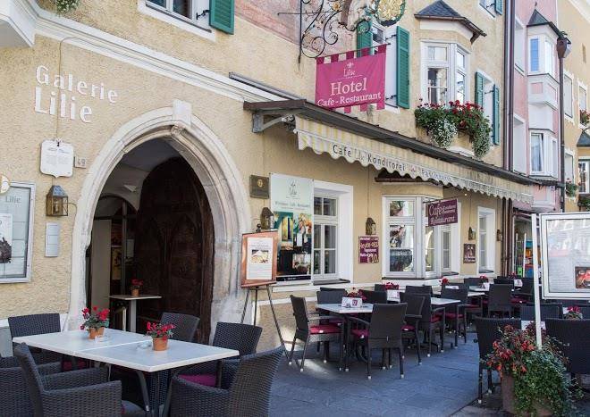 Hotel restaurant lilie
