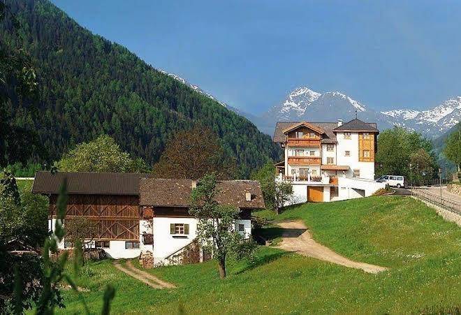 Albergo Seerast Image