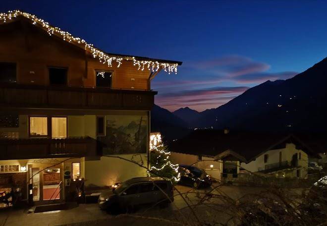 Panoramahotel Wildschutz Image