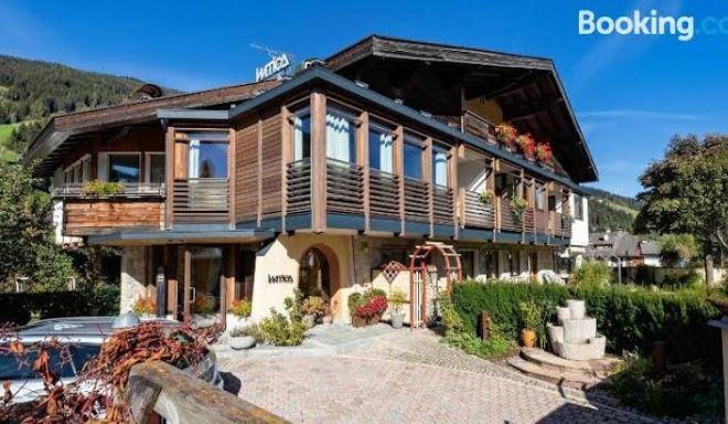 Residence Intica Image