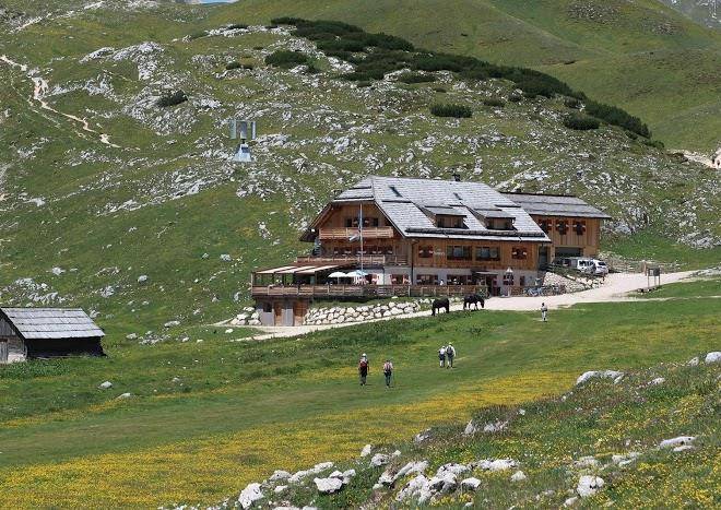 Rifugio sennes