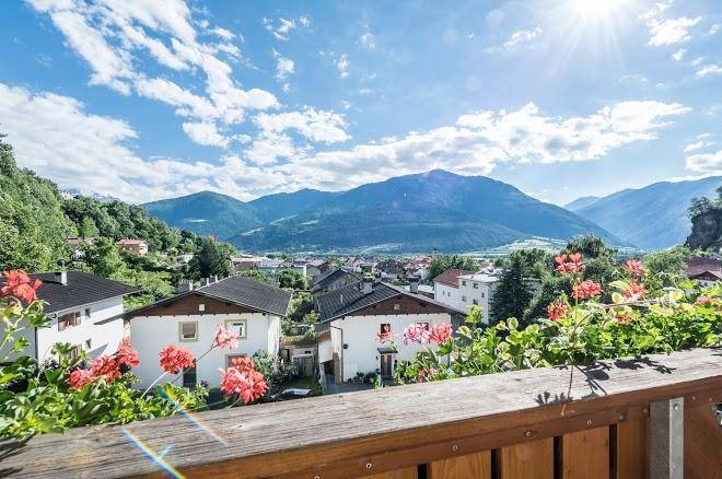 Saldur small active hotel