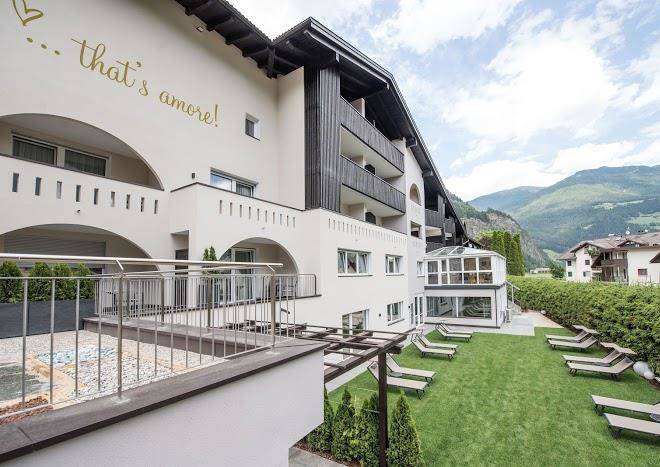 Vitaurina royal hotel