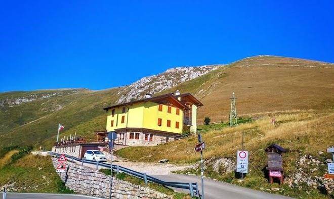 Albergo rifugio graziani