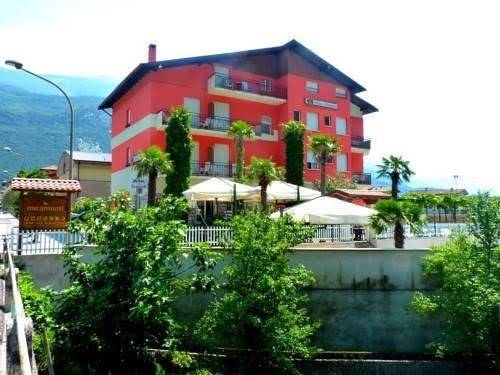 Albergo miramonti