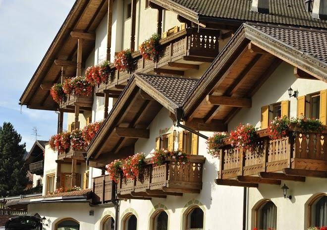 Alpine Touring Hotel Val Di Fassa Dolomiti Image