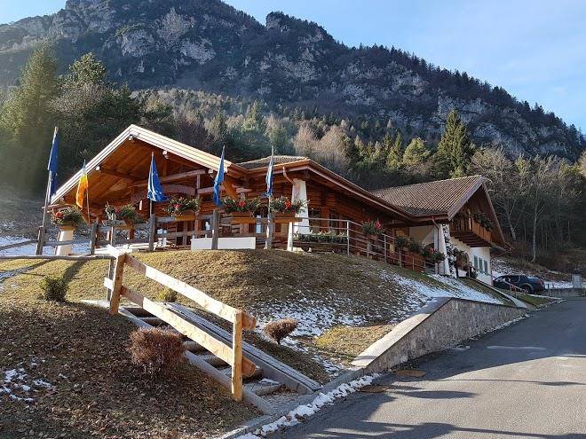 Bar ristorante affittacamere passo durone