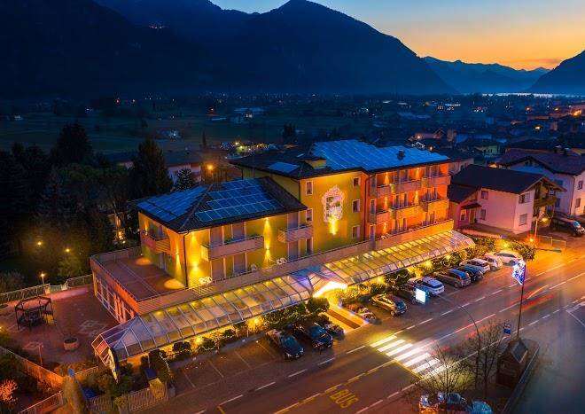 Albergo hotel castel lodron