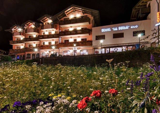 Family hotel la perla