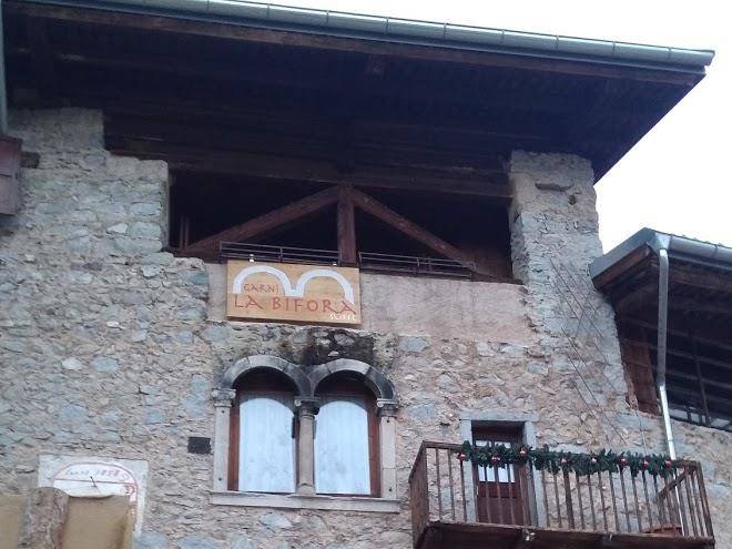 Garni la bifora