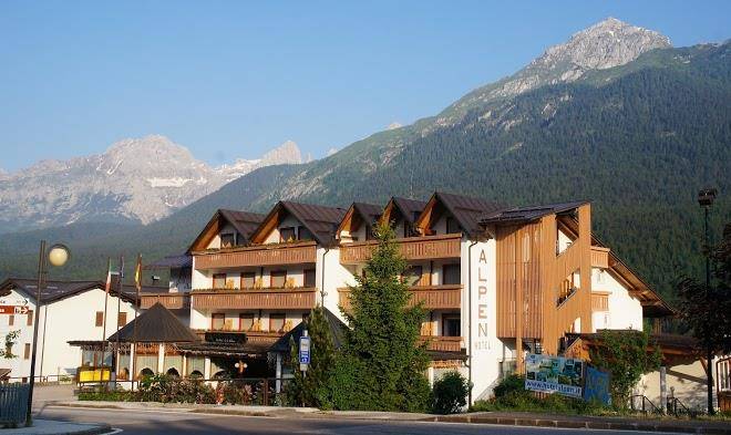 Hotel Alpen Andalo Image